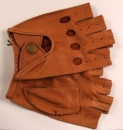 Летние мужские перчатки Автомобильные мужские перчатки Eleganzza, цвет: песочный HS905M-K 2007 г инфо 10940r.